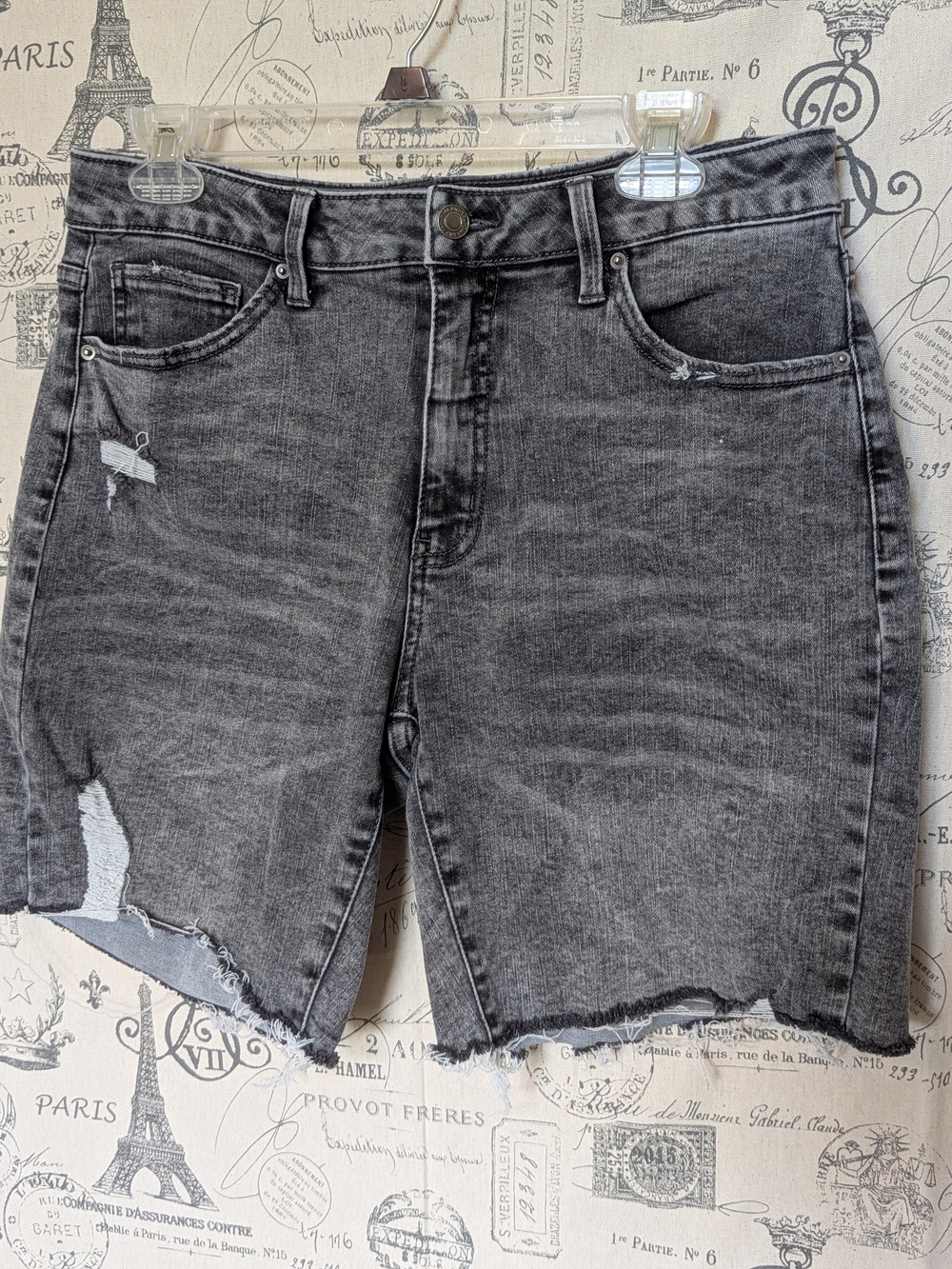 Time and Tru Charcoal High-Rise Distressed Denim Shorts Size 12